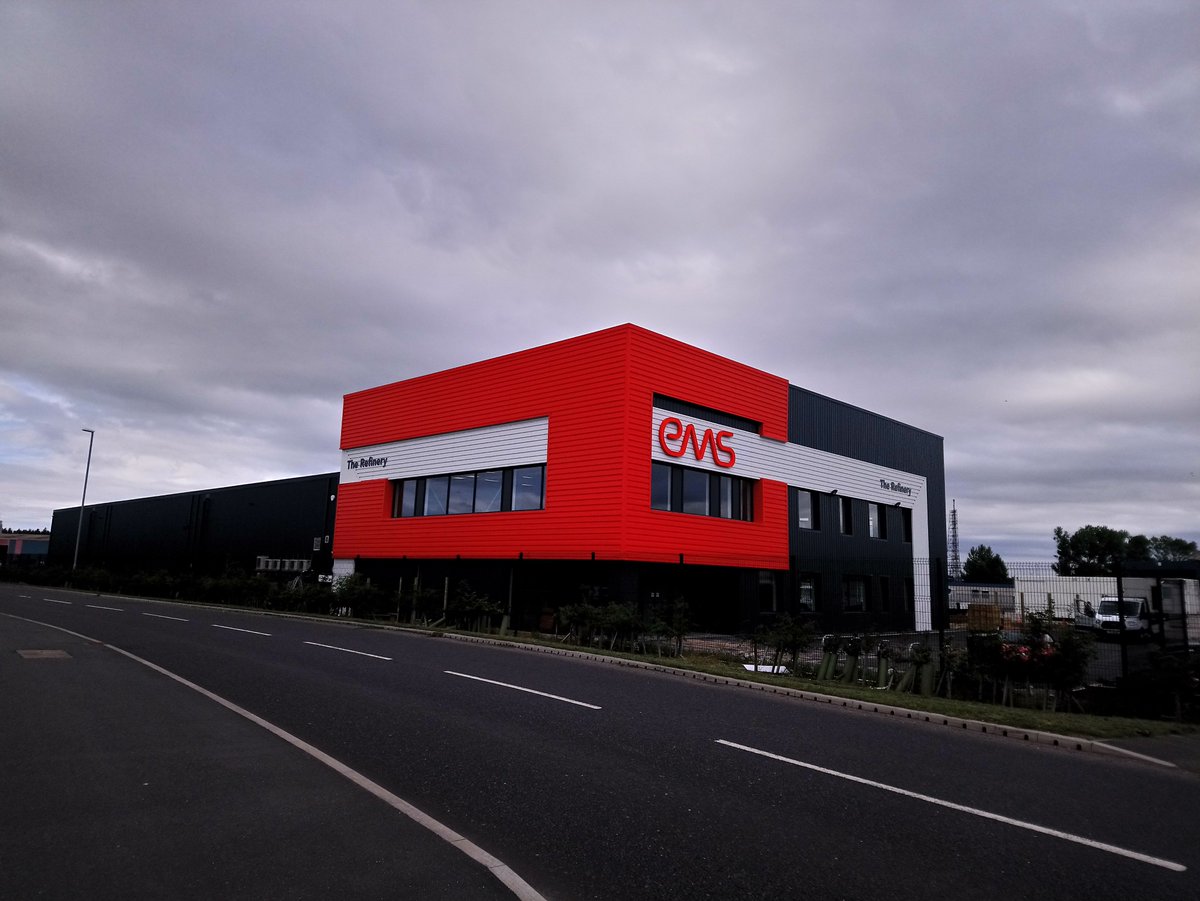 SignworldGroup's tweet image. 2018 will undoubtedly bring us new and exciting projects, this is a sneak preview of some of the fantastic projects  and re-brands that Signworld were involved in during 2017.
if you have a project that you would like to discuss with us please contact us today.