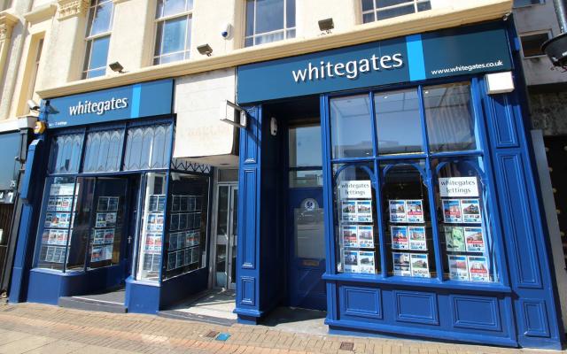 We have resale businesses across the UK ready for you to buy. Get in touch to find out more and be your own boss in 2018! hubs.ly/H09v6wy0 #propertyfranchise #franchising #businessforsale