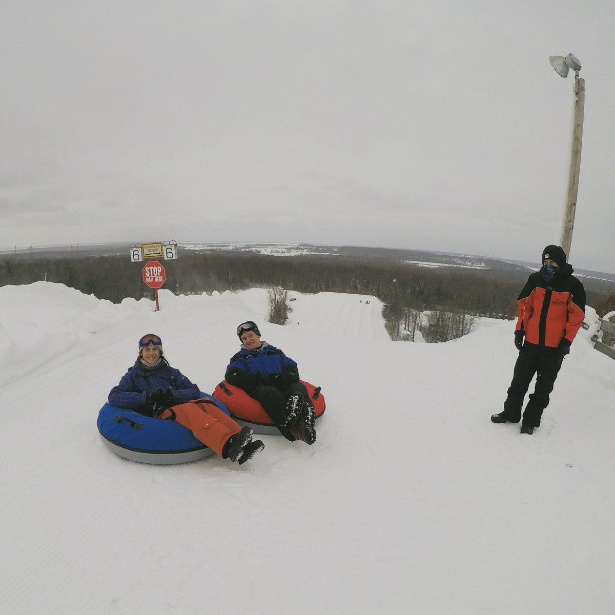 TBAdventureTeam's tweet photo. The adventure team is back and ready to take on #winter #fun in #Barrie! Today we're #tubing @SkiSnowValley! #getoutandplay https://t.co/MSJ3rfxU0v