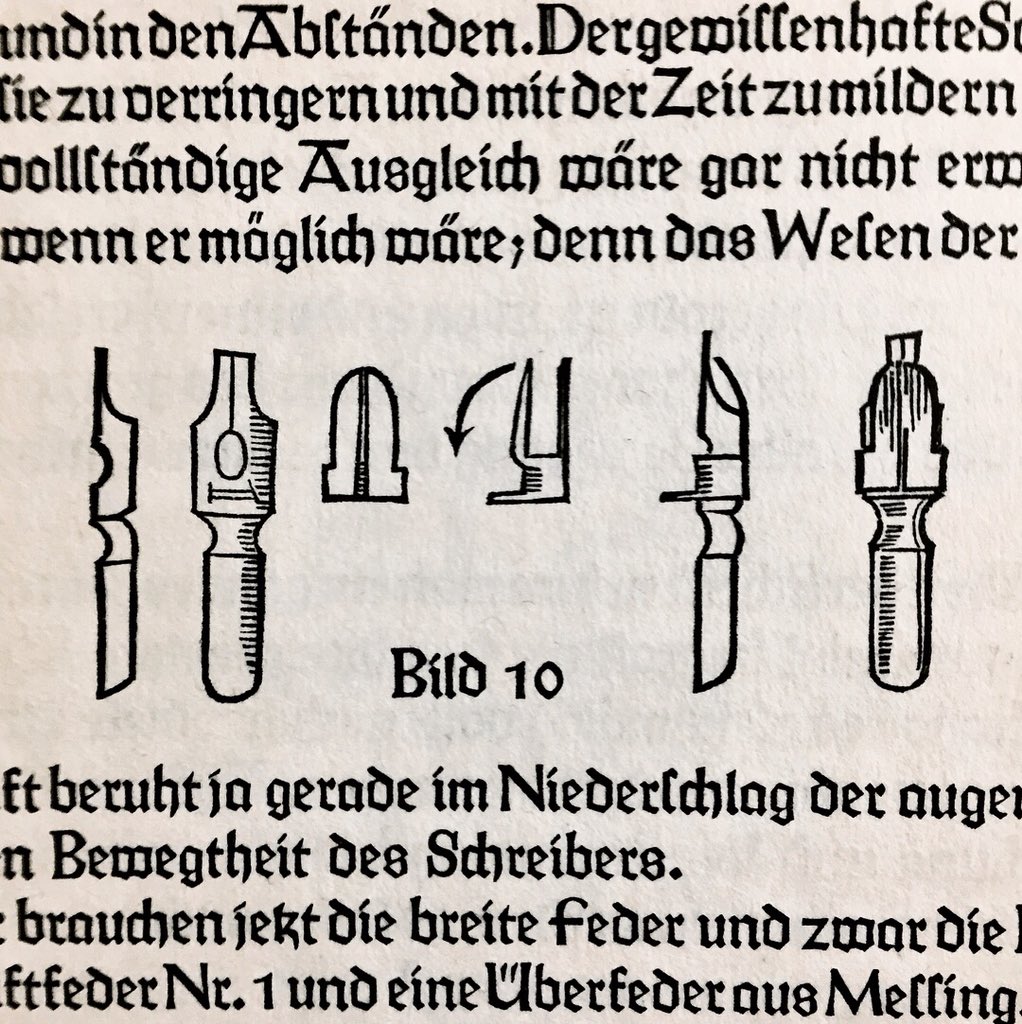 OmnibusType's tweet photo. Rudolf Koch: Das Schreibbüchlein (Georg Kallmeyer Verlag, Berlin, 1941) #Koch #sutterlin #schrift #büchlein https://t.co/Yx25vgj0Hc