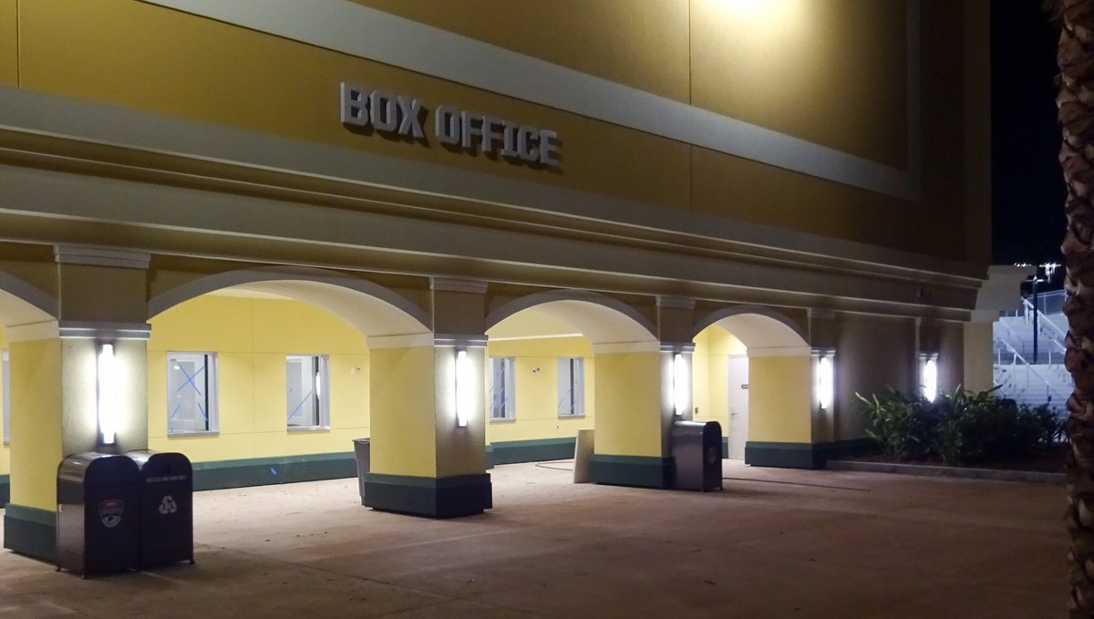 cheerUPDATES's tweet photo. CONFIRMED: ✅
The brand new state of the art (cheer) arena at ESPN Wide World of Sports will officially open next Friday, January 12th for its inaugural event UCA Collegiate Nationals! https://t.co/IXHuj6ZHNV