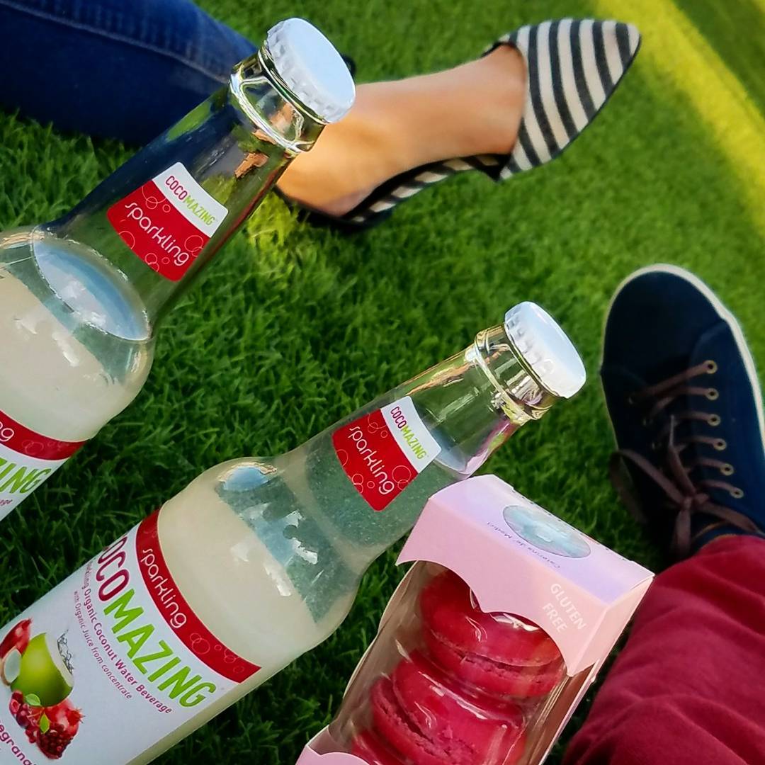 drinkcocomazing's tweet photo. Share the new year with a 'zing!
📷@_maldonado17 https://t.co/W2Towa2Jt6