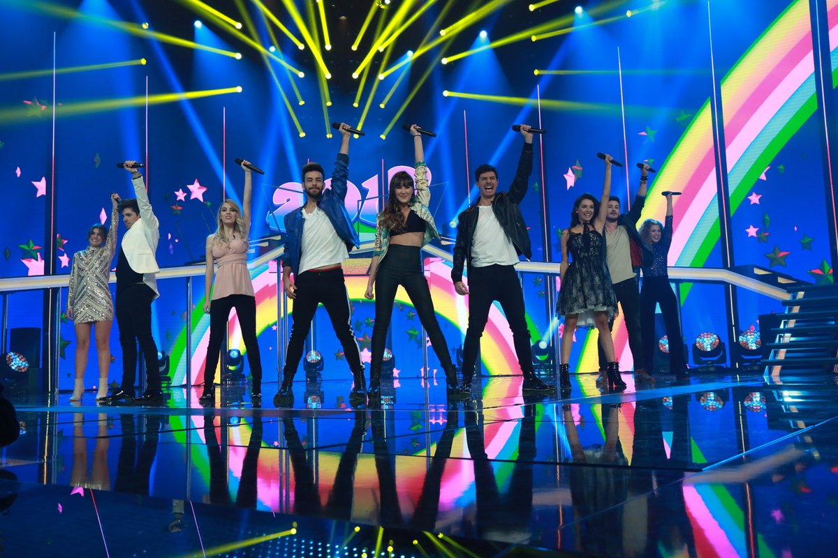 eurospaincom's tweet photo. ¿Amaia o Nerea? ¿Aitana o Agoney? ¿Alfred o Miriam? ¿Ana o Roi? 
¿Quién quieres que represente a España en Eurovisión 2018? 
¡Vota una vez al día en nuestro clásico Sondeo Eurofan a tu favorito de Operación Triunfo! #OTDirecto4E #OTGala10
https://t.co/pIfRLzaCPU https://t.co/Bv7GPhK0Of