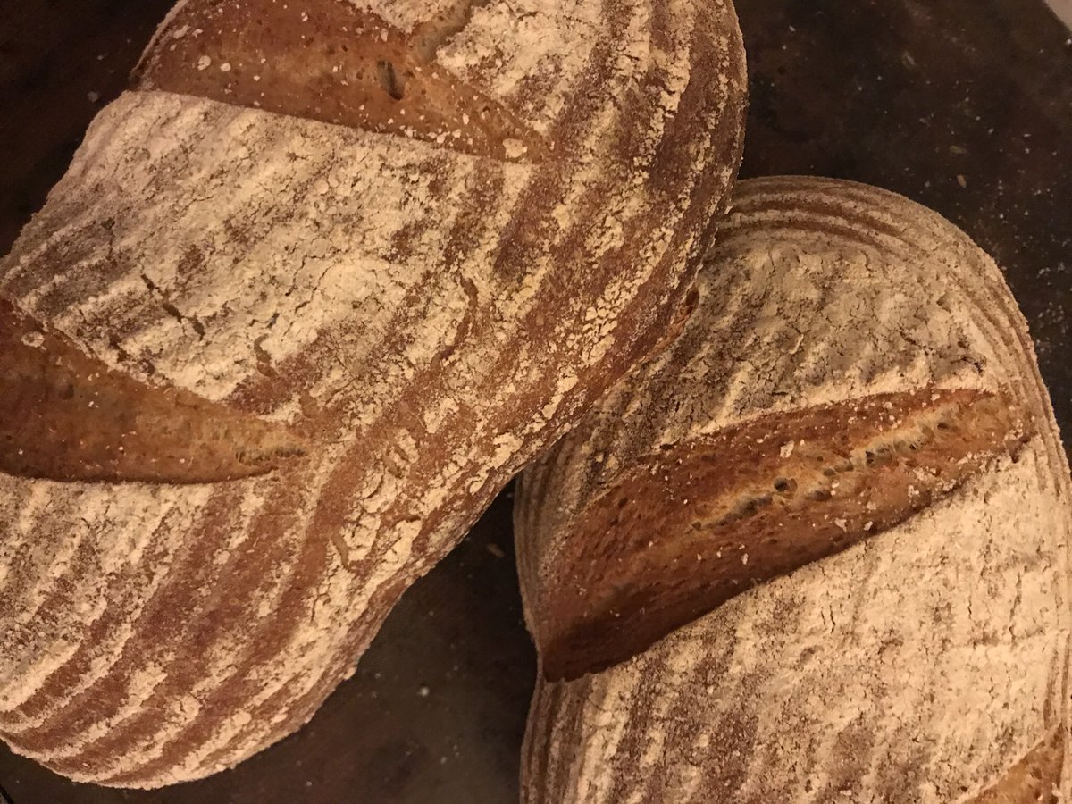 _MODERNPROVIDER's tweet image. Ovens officially fired up for 2018 #sourdough