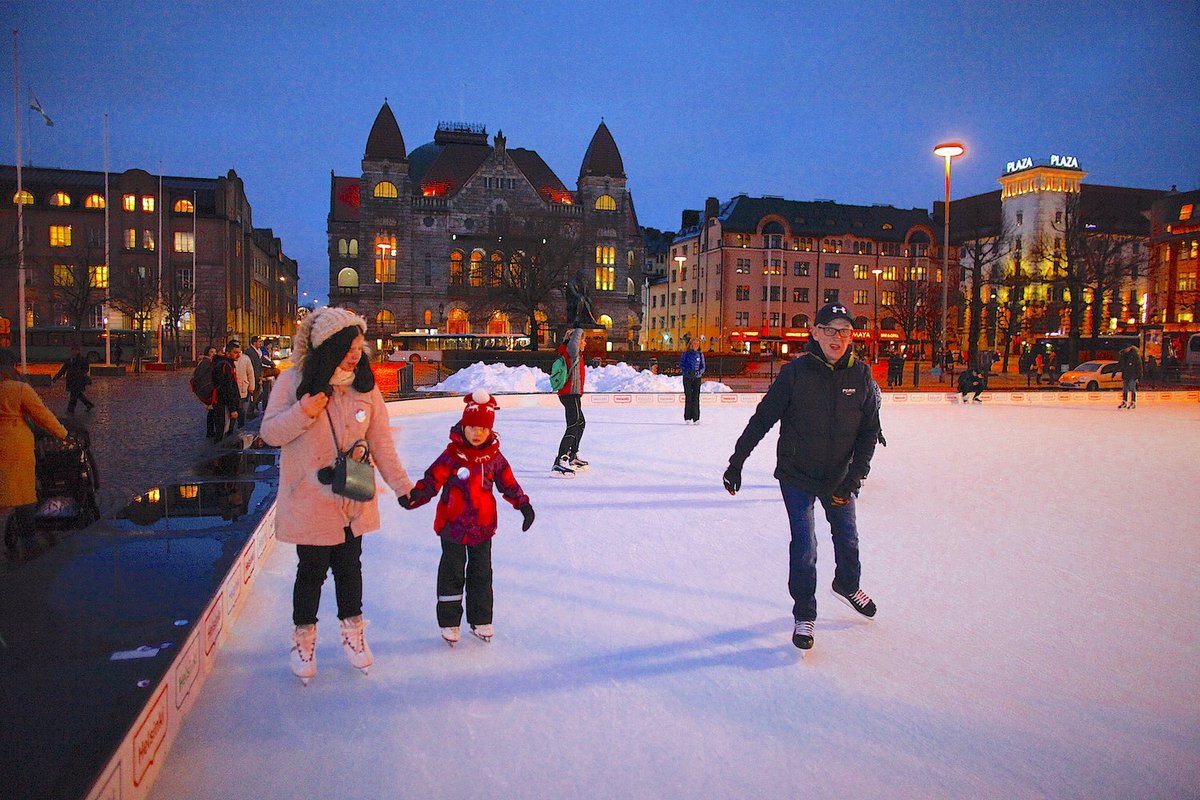 KidsReviewRu's tweet photo. Have you been to the #JääPuisto yet? The #IcePark is an outdoor ice #skating #rink, located in the heart of #Helsinki #Finland: https://t.co/RizNehm2bf

#IceSkating #IcePark #IceSkatingLessons #VisitHelsinki #kidsfriendlyFinland #Suomi @Jaapuisto @VisitHelsinki https://t.co/7V2j8qT664