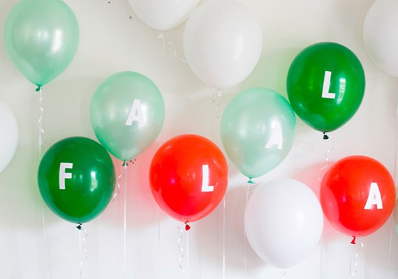 The Plantation Historical Museum is 196 visitors away from a record 4,000 visitors to Winter Wonderland! If you have not seen the Winter Wonderland exhibit yet you have until Saturday at 4pm. Help us reach our goal - be the 4,000th visitor and get a special surprise!