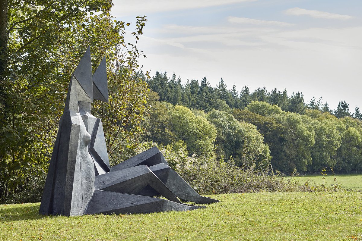 Cass_Sculpture's tweet photo. Happy New Year from CASS! Our indoor exhibition 'The Sleeping Procession' and outdoor exhibition 'Like Honey from a Weed' are running until the 25th February. Plan your visit for the new year! #CASSProjects #TheSleepingProcesssion #CASSPresents #LikeHoneyFromaWeed https://t.co/ULXjzBrdaZ