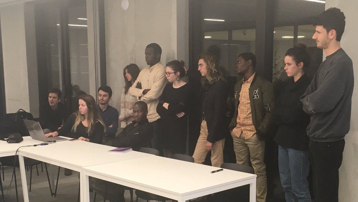 i_ergapolis's tweet photo. « Vous m’avez scotché! »première réaction de #michelsimon a la suite de la présentation des #ergapoliciens! Bravo!!!@SciencesPo_Tlse @ToulouseBS @IMTMinesAlbi @UnivChampollion @CelineCalvignac @GRANDCAHORS @Cahors_Agglo @enedis_pyr_N @PatriceBocquill @ForgetEstelle https://t.co/8kQ1Qcefl1