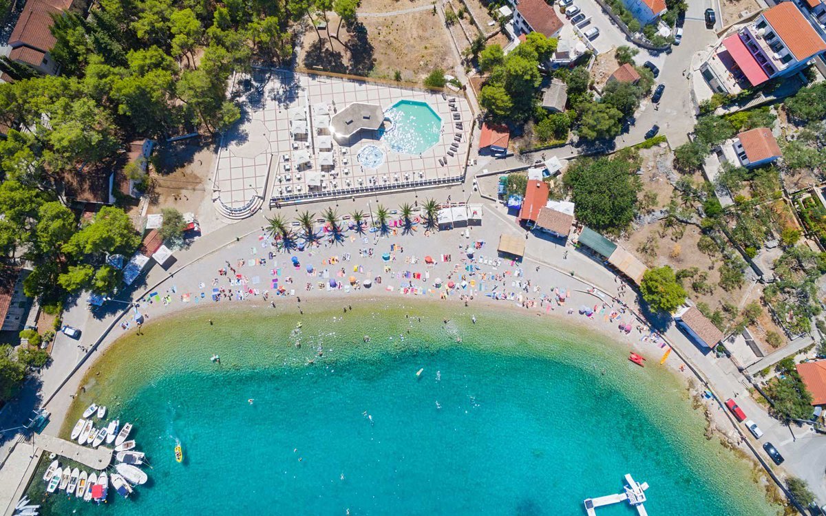 Pick a place and let us help you get there. Check out these top 50 #travel destinations of the new year. buff.ly/2DUME0s