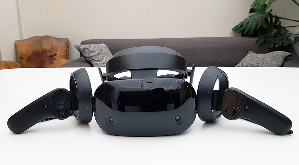 CONSEIL3D's tweet photo. Le #Samsung HMD Odyssey est-il le meilleur casque de réalité virtuelle du moment ? Voici nos impressions. https://t.co/df7e5iKkXW #WindowsMR #WindowsMixedReality https://t.co/ZYQzRV5oNv