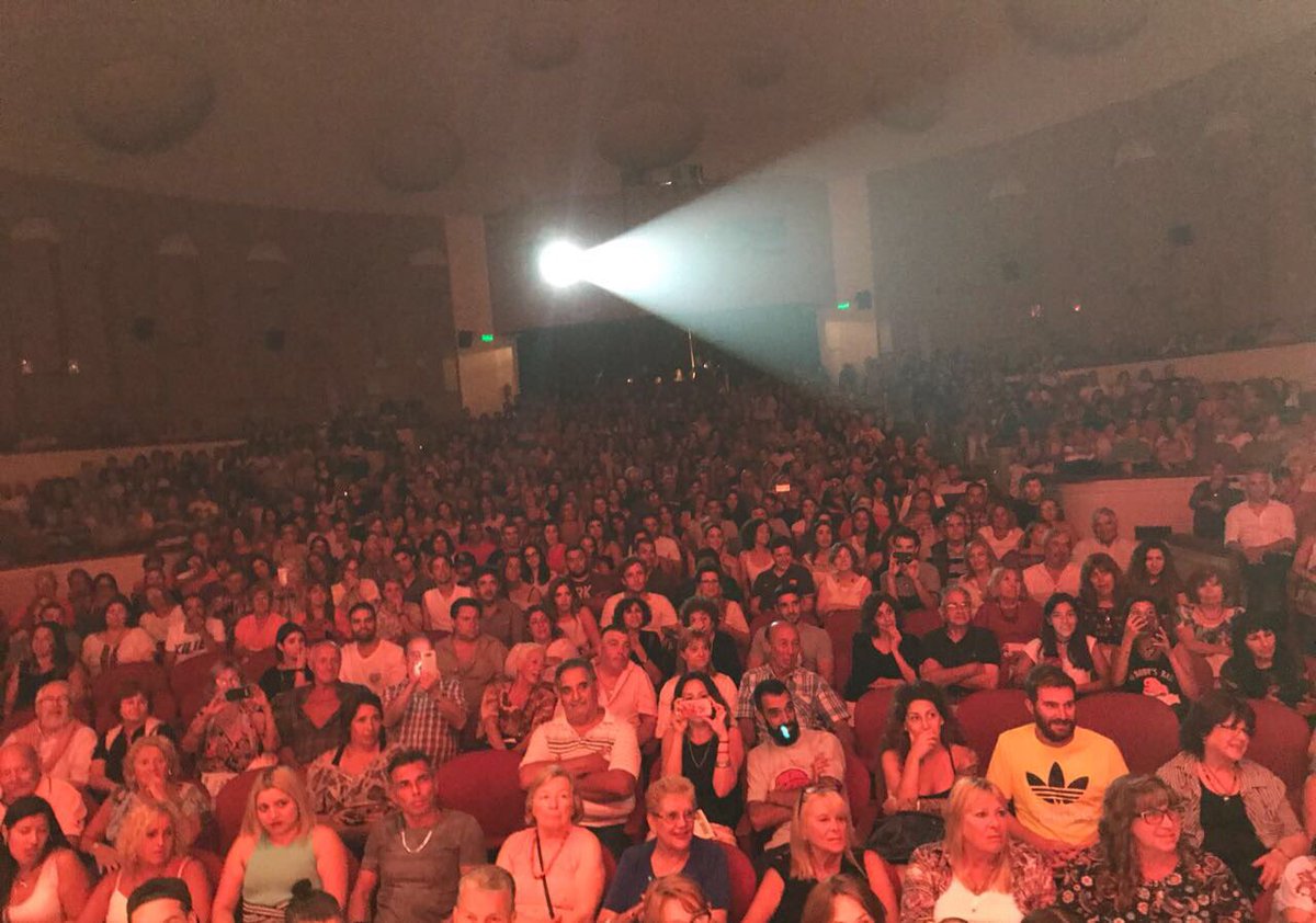 muscarijoseok's tweet photo. Feliz y agradecido a todos los que anoche convirtieron @Bollywood_OK en @auditoriumrs de mardel en la obra estrenada con mayor cantidad de entradas vendidas para su noche de debut! UN HIT!

Hoy función 22 hs entradas MUY POPULARES en venta acá 

https://t.co/O35SY2GUP8 https://t.co/myQMHMjV9i