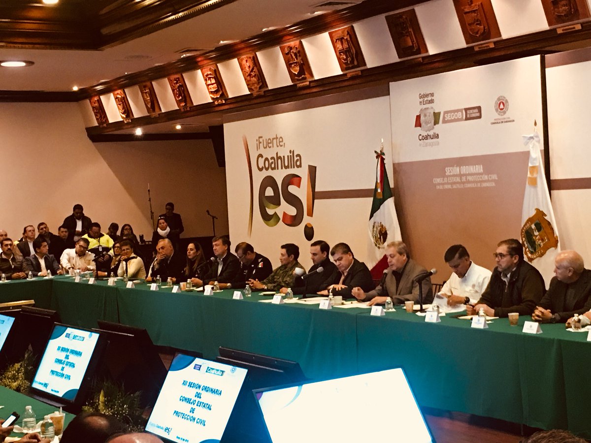 PCcoahuila's tweet photo. Iniciando la XII SESIÓN ORDINARIA DEL CONSEJO ESTATAL DE PROTECCIÓN CIVIL con Alcaldes y titulares municipales https://t.co/DtoZYYVZ9w