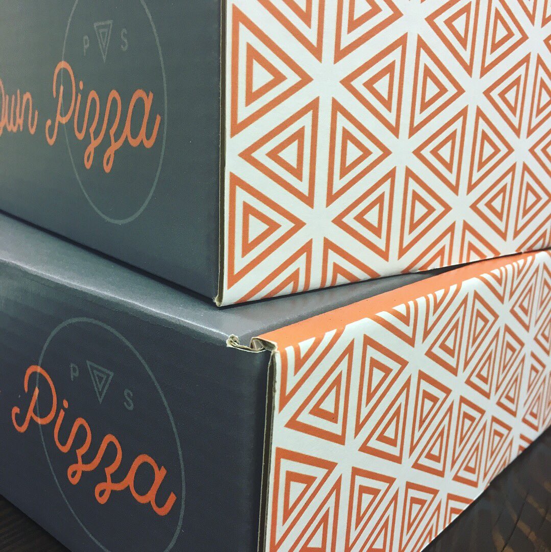 PromotingUs's tweet image. Our New Year’s resolution is to eat more pizza! What’s yours?! 🍕