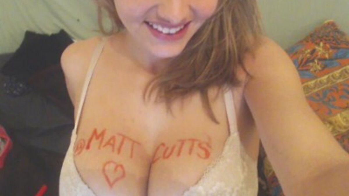 Chloe_bonetto's tweet image. Dedi pour @Matt_cuttss