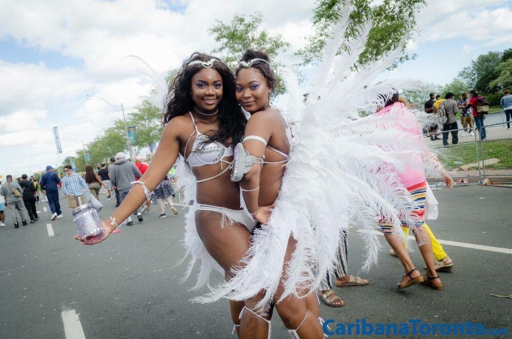 Caribana Hotel Packages go on sale tomorrow at noon! You'll be touching road in #Toronto for the lowest price guaranteed. Prices starting as low as $199. buff.ly/2kEs1B4
