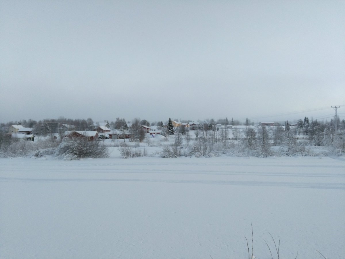 LikeFinland's tweet photo. From beautiful #Kierinki Village (holiday destination, 1st photo) to amazing capital of Finnish #Lapland, #Rovaniemi. New article about Kierinki coming in the next few weeks. Before, you can read our last year article: https://t.co/5v1WN5yjAq ⛄🙂 @VisitRovaniemi @allaboutlapland https://t.co/0sDnQb8NV0