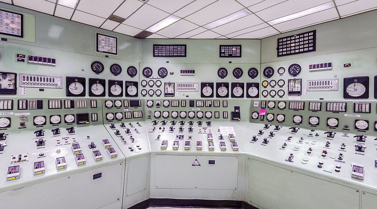 mtflabs's tweet photo. Beautiful images of Soviet Control rooms @presentcorrect, remind us of Funkhaus Berlin where we did #MTFBerlin. Repost from Scanner @robinrimbaud https://t.co/DFZCO0y9yA https://t.co/z7nVhse2U1