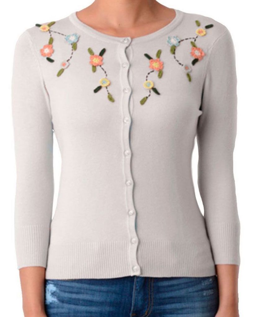 TopazSunStyle's tweet photo. Pretty vintage inspired cardigan with hand crochet flower detail. ๐ธ Light blue or oatmeal. โ
#linkinbio #vintageinspired #retrocardigan #retrosweater #vintagesweater #vintagestyle #maksweater #makcardigan #crochet #crochetflowers #embroidered #embroidery #embellishedsweater โฆ https://t.co/ZU4WJbfrCk