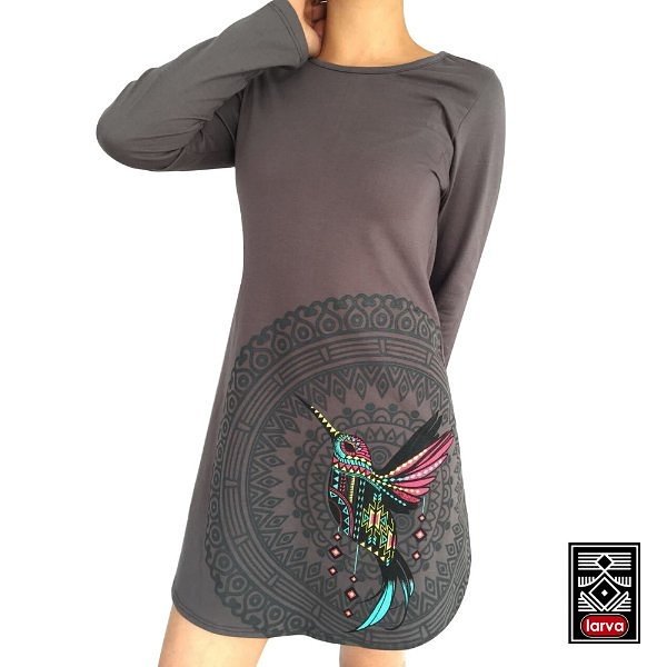 LarvaClothing's tweet photo. A lucir este modelo de Vestido con diseño inspirado en Colibrí para mujer. De venta en nuestras sucursales., y vía inbox en nuestro Facebook oficial Larva Clothing. #vestido #dress #colibri #arte #diseño #modamujer #modadama #larvastyle #larvaclothing #ropa #modamexicana #moda https://t.co/3F3F9ZRvBX