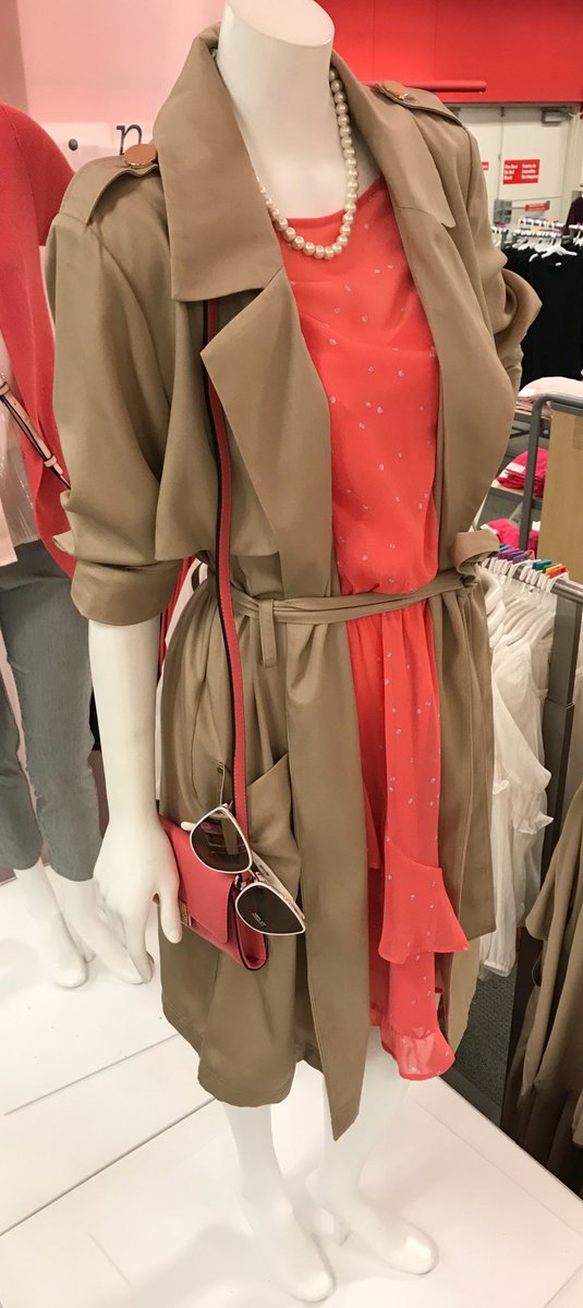 kristi_kawakami's tweet photo. A New Day is #PrettyInPink 👛🌸💕 #T0358 #TargetStyle https://t.co/mIpCm53dio