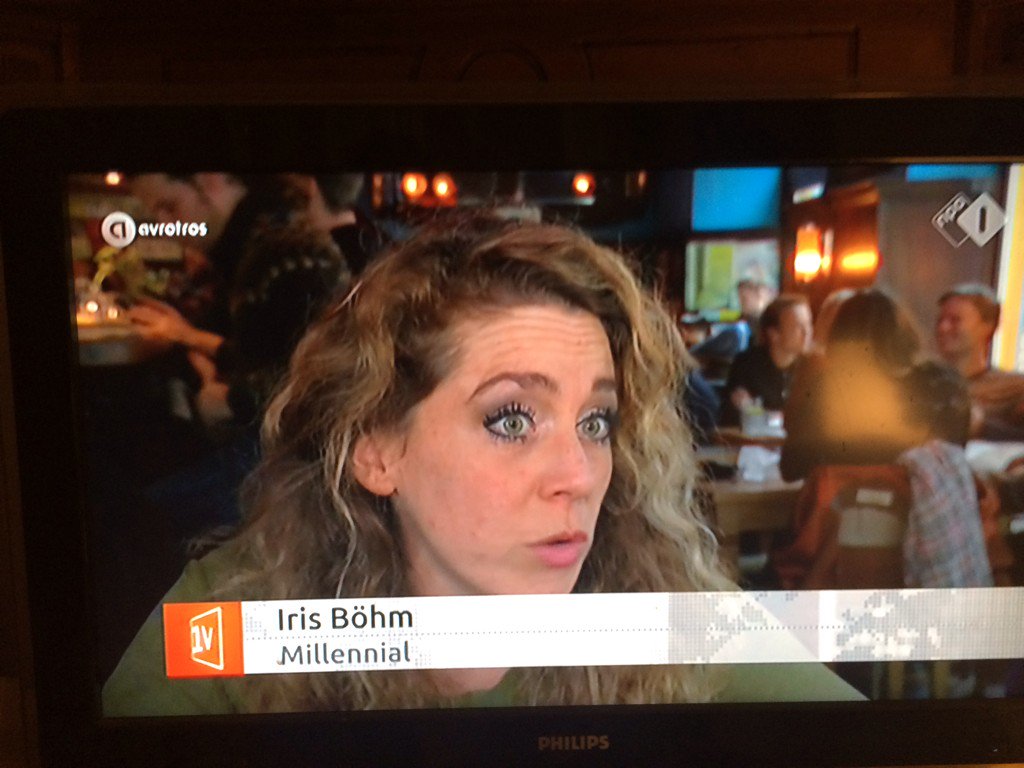 Libben_'s tweet image. Journalistieke luiheid in @EenVandaag over #Millennials: @sjoerd1vd interviewt @irisbohm, redacteur van oa @AVROTROS