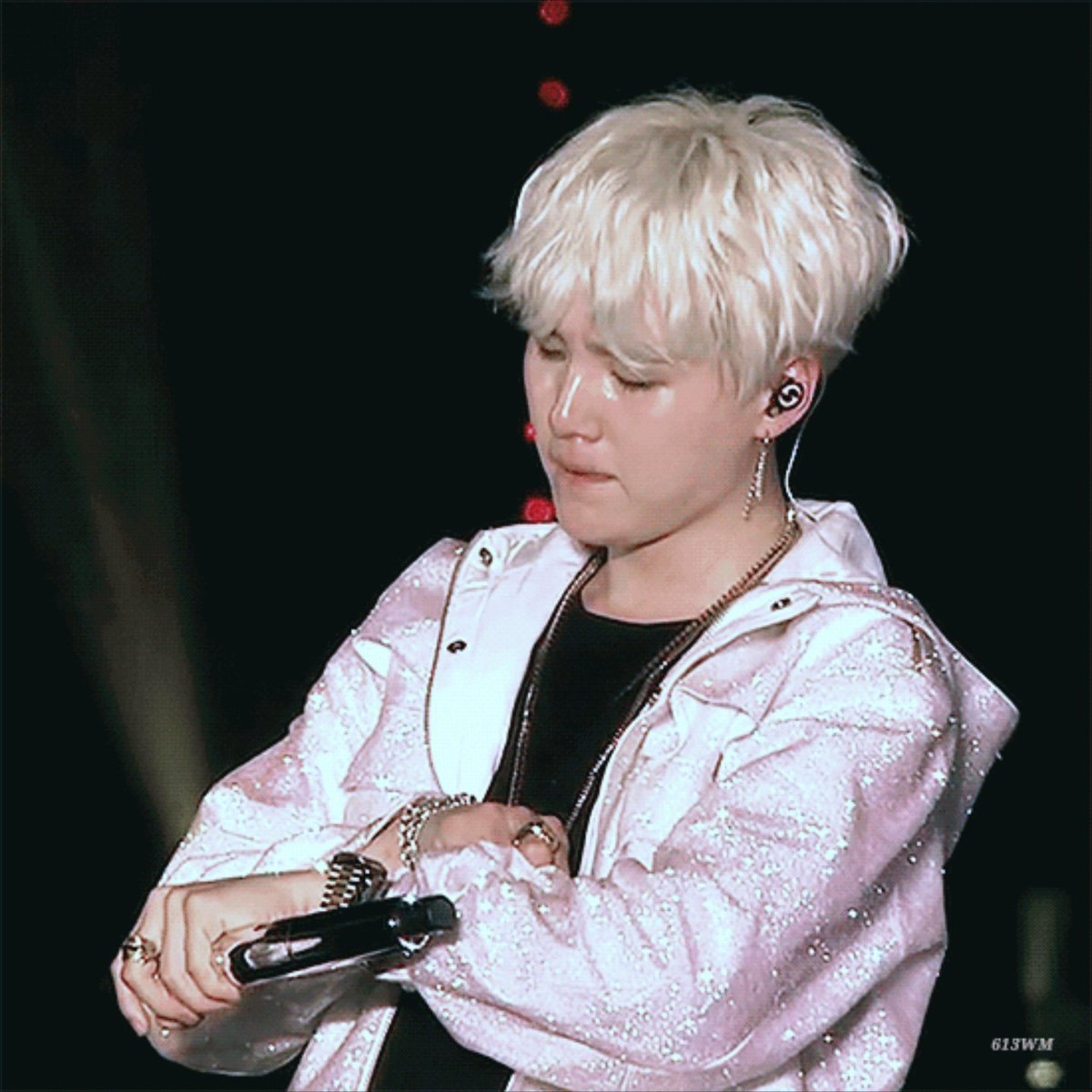 suga pics on Twitter: "yoongi look at his rolex will always be a kink  https://t.co/sBJd2FvryF" / Twitter