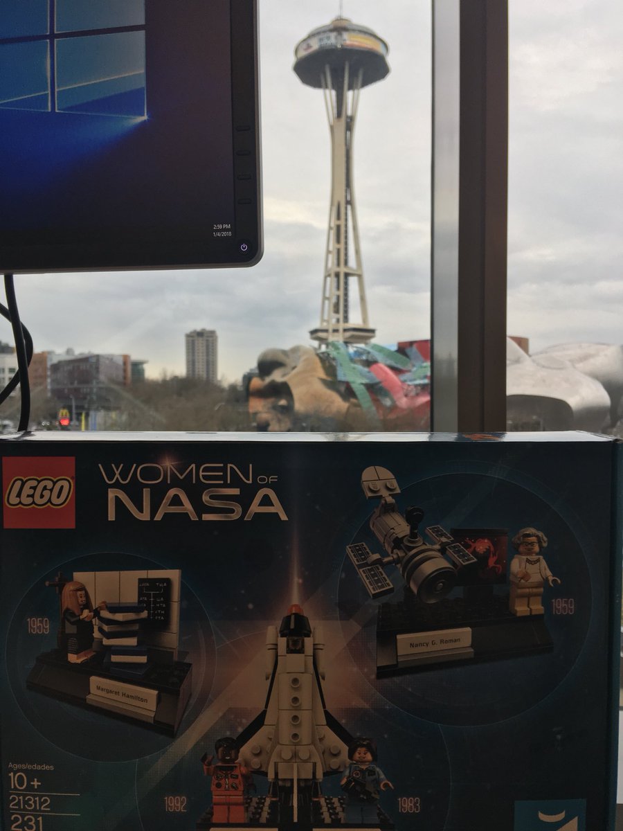 SaaraRomu's tweet photo. Why yes, that is the sold-out #WomenofNasa @LEGO_Group set Thank you @sarah_hendriks 🙏 for your thoughtfulness, brilliance & savvy 🇨🇦 connection. #GEteam @gatesfoundation https://t.co/tsJTvrPAM8