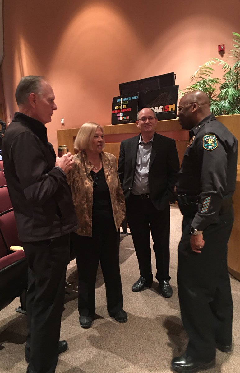 raymalnar's tweet photo. Attended the City's 2018 Dr. Martin Luther King Celebration put on by the Inclusion Network, and listened to Calvin Terrell address the Great crowd of City employees. https://t.co/L8x0ed8V6Z