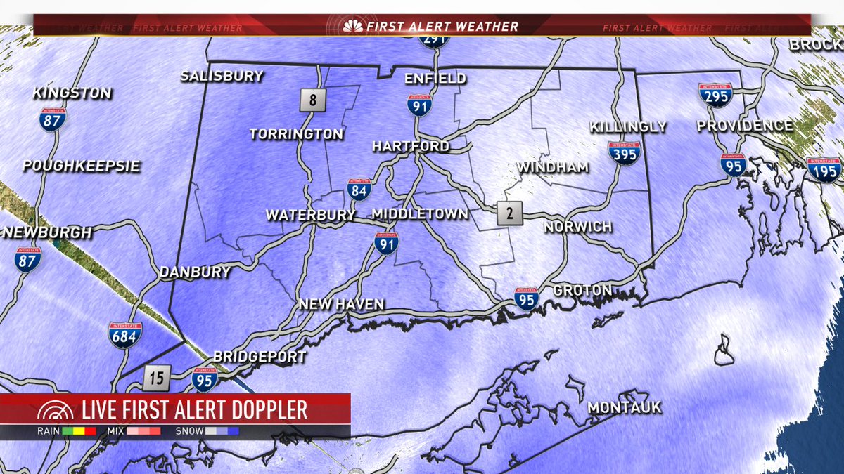 ryanhanrahan's tweet photo. Heavy snow band collapsing southeast - the snow is picking up again on the I-91 corridor. Blizzard conditions redeveloping! #nbcct https://t.co/4ZLW6sW6hx