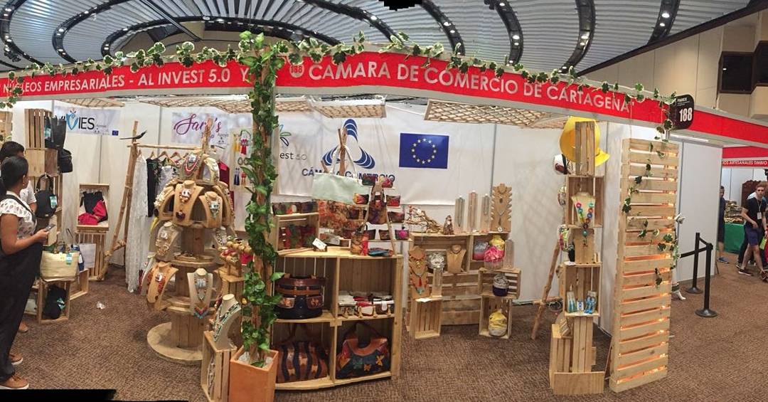 camcartagena's tweet photo. A esta hora, la @camcartagena participa en #Farex2018, con 6 emprendedores que hacen parte de los núcleos empresariales de textiles y confecciones, y de accesorios, desarrollados a través del programa @AL_invest5 https://t.co/lauhfPv9ZQ