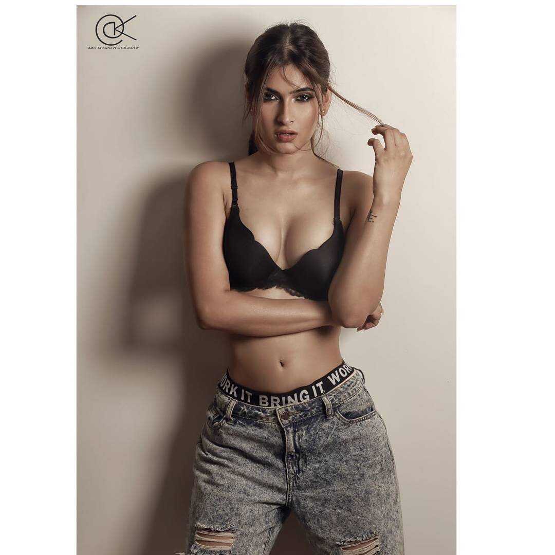 Karishma Sharma(@iamKarishma_S)  X