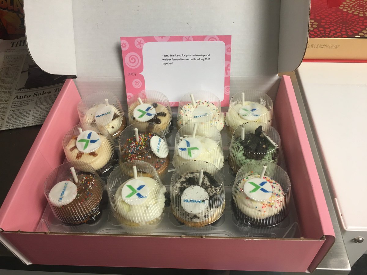 Thx to our friends from <a href="/nutanix/">Nutanix Inc.</a> for a mid week #cupcake treat!