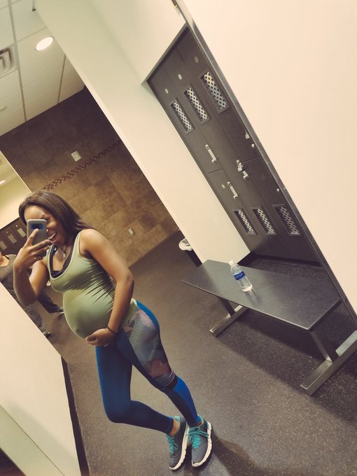 2 pic. GOOD QUICKIE WORKOUT TODAY!!!???????? https://t.co/99K0GFEJpR