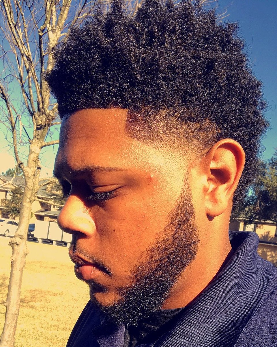 ShopTalkingWigg's tweet photo. #StyleSuite faded drip. 904-487-5515 call for appointment. https://t.co/f7mi97Du8V
