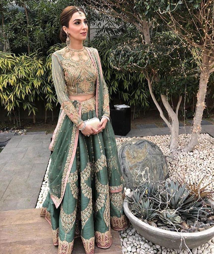 obnovitpk's tweet photo. #sanabashir  looking so beautifull and real in @farazmanan #empirecollection#happeningnow#winterbridalcollection#dubaifashion
Follow us @talentgraphy
#talentgraphy #fashions #updates #Style
#Showbiz #bollywood #Lollywood #updates
#Lahore #karachi #islamabad https://t.co/ocxkBr7TX3
