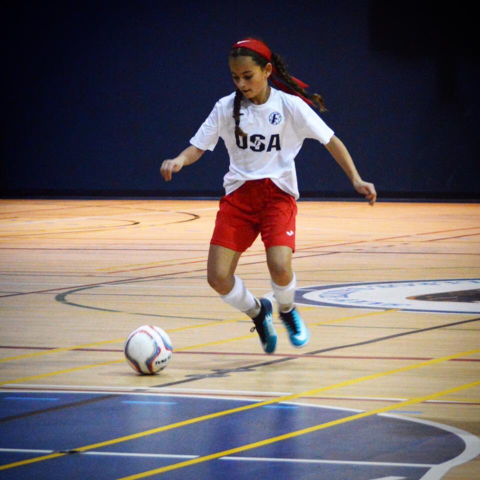 FutsalChicago's tweet photo. "A dream doesn't become reality through magic; it takes sweat, determination, and hard work" 👊🙌 💪 #goals #futsal #practice #stcharles #geneva #naperville #chicagoland #futsalplayer #athlete #Motivation #training #quote #hardwork https://t.co/Hblx979axK