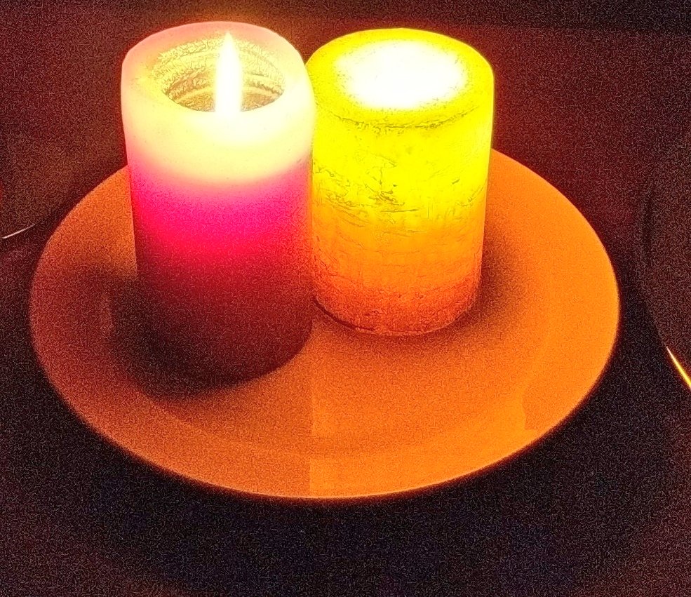 woelken's tweet image. Ich habe in eine verfluchte #Stromleitung gebohrt. 😠😠 Wie groß ist bitte die #Wahrscheinlichkeit gerade die #Leitung zu treffen? Bin bis Morgen dann Mal ohne Strom. Hat jemand ein gutes #Buch? #nonetflix