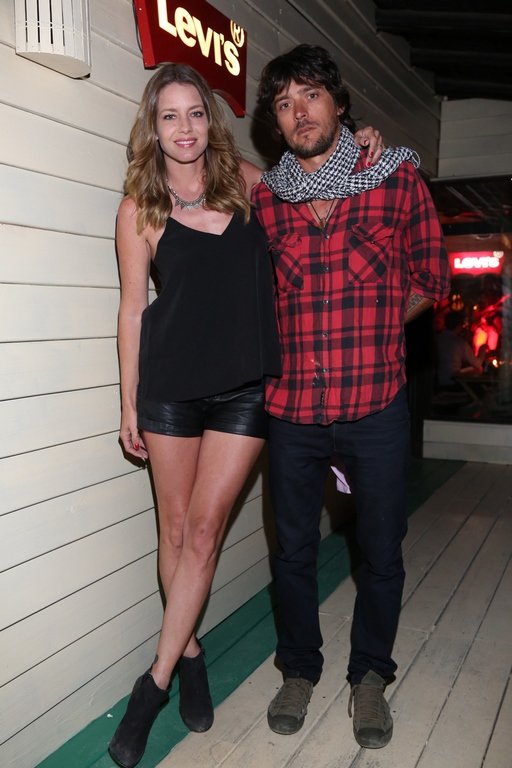 Gege Neuman y Jorge Otamendi en Casa Babel Punta del Este hosted by Levi's goo.gl/bC6Eqz  #veranoloqueva #LiveInLevis <a href="/Levis_AR/">Levi's Argentina</a> <a href="/gegeneumann/">gege conti neumann</a> <a href="/doniaBA/">DOÑA BUENOS AIRES</a>