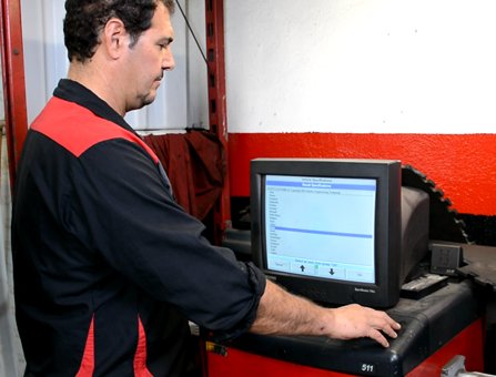 habauto's tweet photo. Going to the dealer can be very expensive. Hamilton Alignment and Brakes provides factory recommended maintenance at a better rate. Doing your maintenance with us doesn't void your warranty. https://t.co/IHoV4fhkYj
#DealerService #HABAuto #maintenance #HamiltonMechanic https://t.co/WZP2MTZSbO