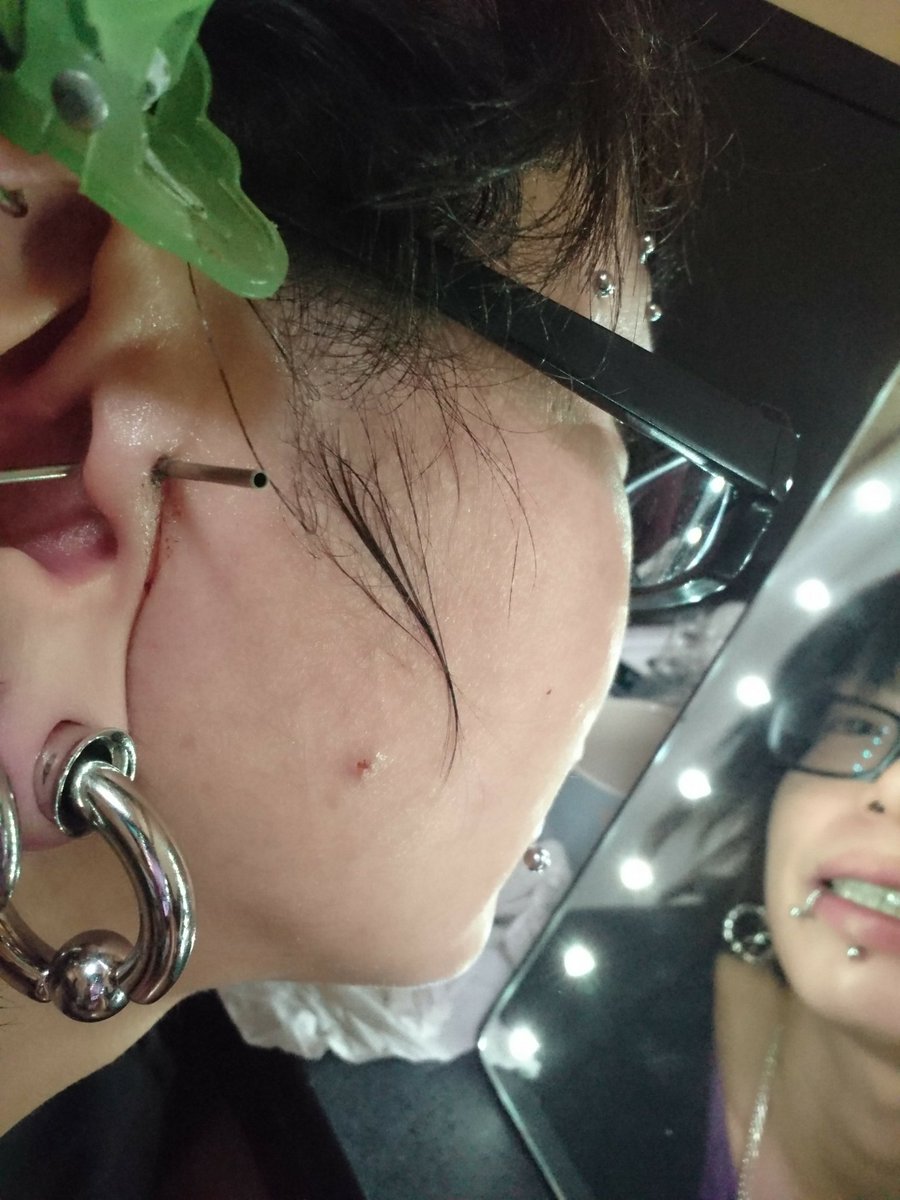 裸 移動 縁 ボディ ピアス セルフ Programmingwebsite Com