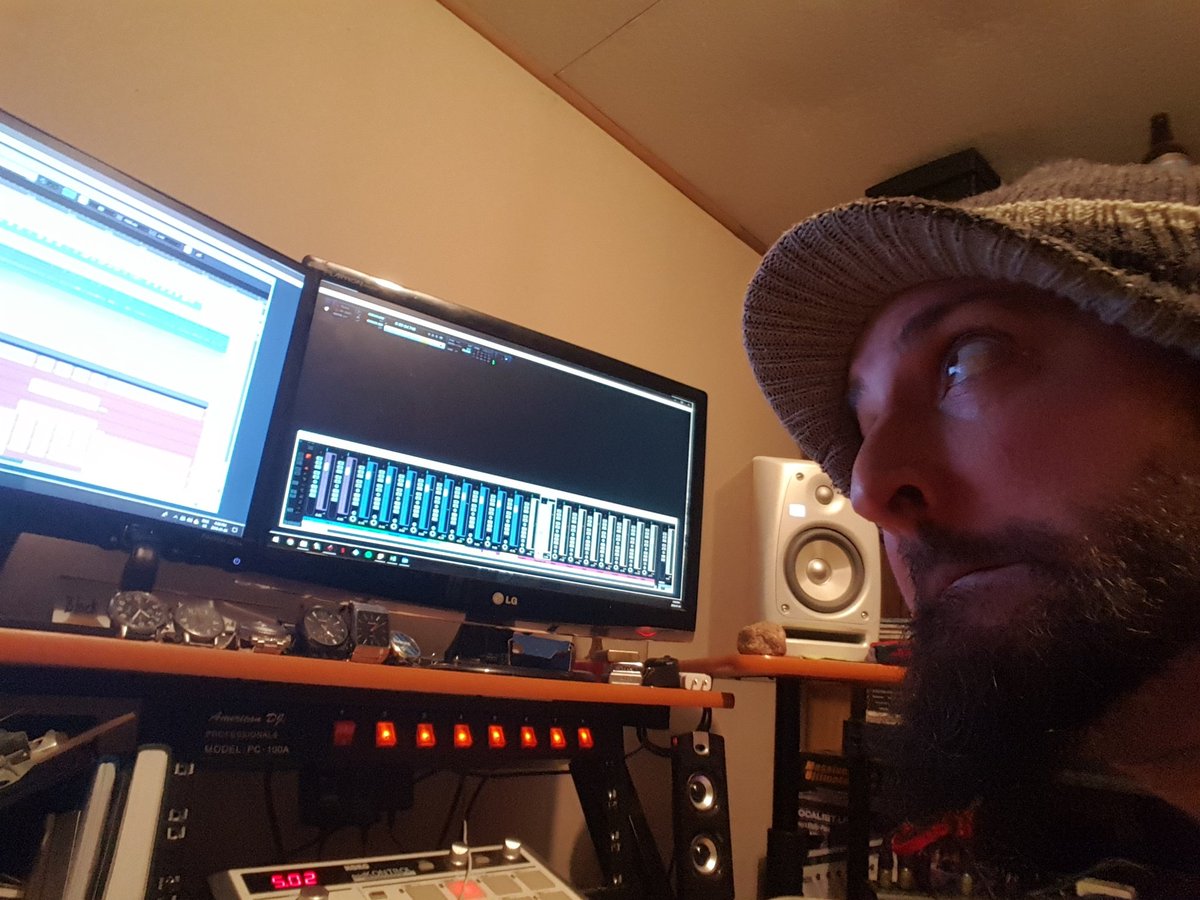 travishatcher's tweet image. I hear power is out in Cole Harbour;  Close to home but we're still lit up in Lawrencetown. Theres been a few flicks  and while I was typing this - it flicked on and off and on again. Good thing I'm saving often! 
.
#Working #StillHavePower #ItWontLastLong #NovaScotia