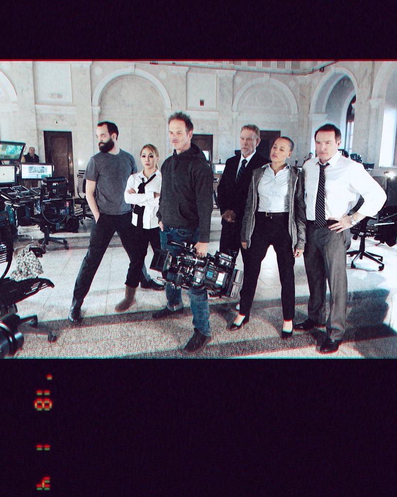 [PIC] 180105 CL’s Instagram Updates:
instagram.com/p/BditwDTHkB2/
instagram.com/p/BdiugVWH5c0/
instagram.com/p/BdiyPxvnlP2/
instagram.com/p/Bdi9VbVHkET/