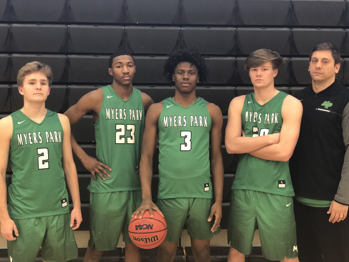 langstonwertzjr's tweet photo. Spent a little time over at Myers Park with the Mustangs and coach Scott Taylor this morning. More later, but here's a photo and video we did

https://t.co/V3JGyuM7SA https://t.co/rQP8uidK0t