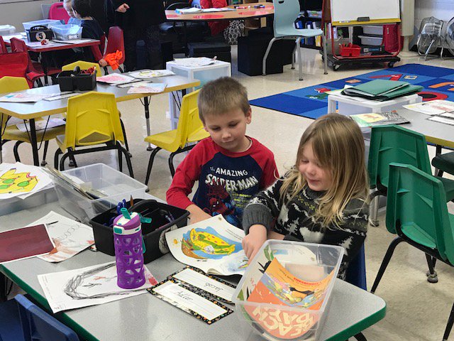 SchDistofMilton's tweet photo. Hey @Cramer99, your @milton_east_way kindergarten Red Hawks in Mrs. Fladhammer's class enjoyed their afternoon of learning reading good books to each other. #SDMReads #MiltonPride https://t.co/evVUXJ9OtJ