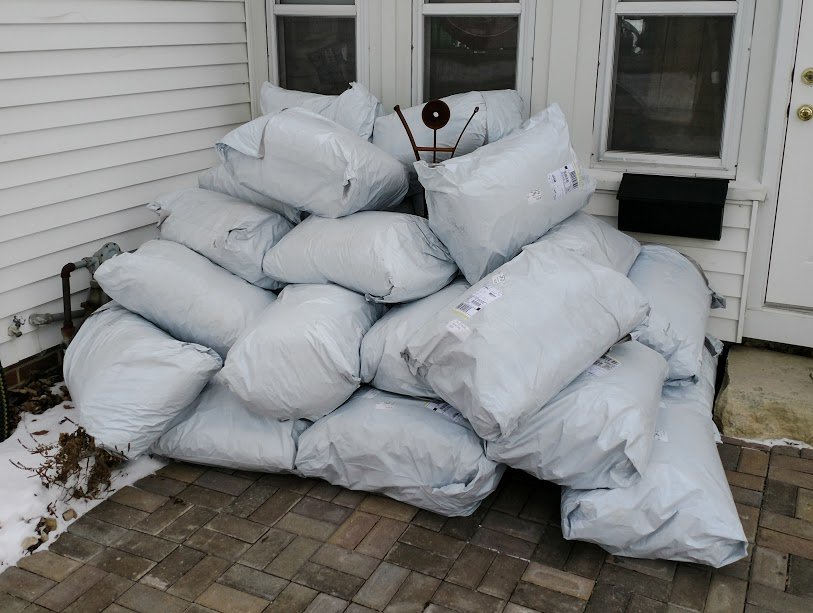 HumanistsLinnCo's tweet photo. Ever wonder what a delivery of 68 pillows looks like? We are preparing to donate them to Waypoint and Willis Dady shelters and will post more when we deliver. Note the happy humanist sculpture. @UnitedCoR @americnhumanist @_RoryMoe @StaedArt @swalker06 @LizBennettIowa https://t.co/Gi2Eojnmfl