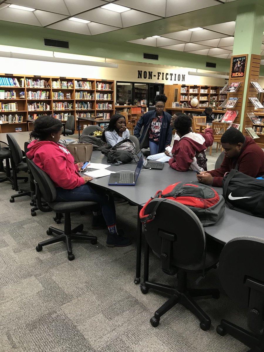 NhandiforBeta's tweet photo. Campaign Meeting: Working hard to prepare for February!!! https://t.co/2LK3txFWOW