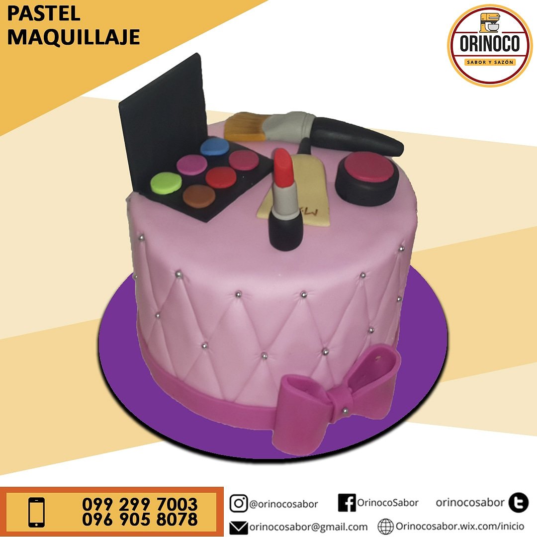 Orinocosabor's tweet photo. La reina👑 de la casa está de cumpleaños❓obsequiale este increible pastel #Maquillaje 💅💄 y haz de este día súper especial 😋💝
.
.
.
#OSS #orinocosaborysazon #quito #pichincha #uio #ecuador #cake #Maquillaje #makeup #labial #sombras #blush #brocha #lazo #ecuadoramalavida https://t.co/ro9KfgYc6w