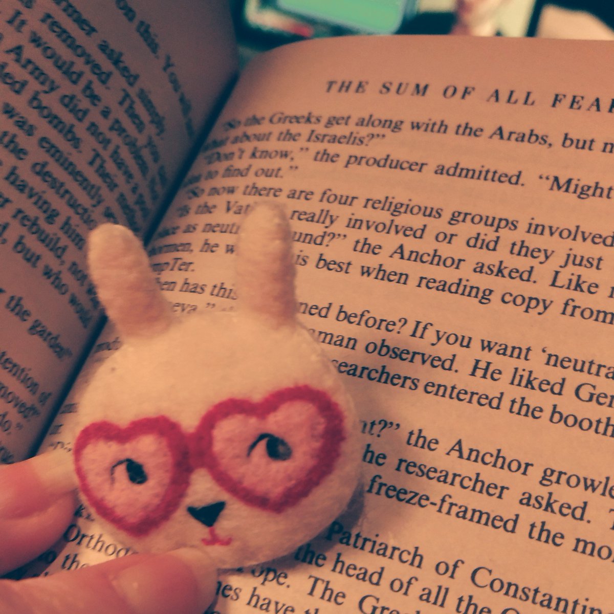 _GirlMaher_'s tweet photo. Winning at life means being able to control your own time. I could play the Sims or watch binge-worthy television or I can try to unravel the biggest internet phenomenons. #FollowTheWhiteRabbit #QAnon #FreedomIsDangerous https://t.co/BVxVdt4baI