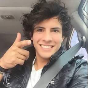 andrea_nuc's tweet photo. Súper Felicidades..!!🎉🎊@carlosbolio_ Que cumplas muchísimos años mas. Te Quiero Mucho😘Espero todos tus deseos y sueños se hagan realidad, que cumplas todas tus metas y Que la pases super bien.!!🎈🎁Espero conocerte algún dia también☺️😉#FelizCumpleCarlosU5 Saludos desde 🇭🇳 https://t.co/u6X4pYvLxk