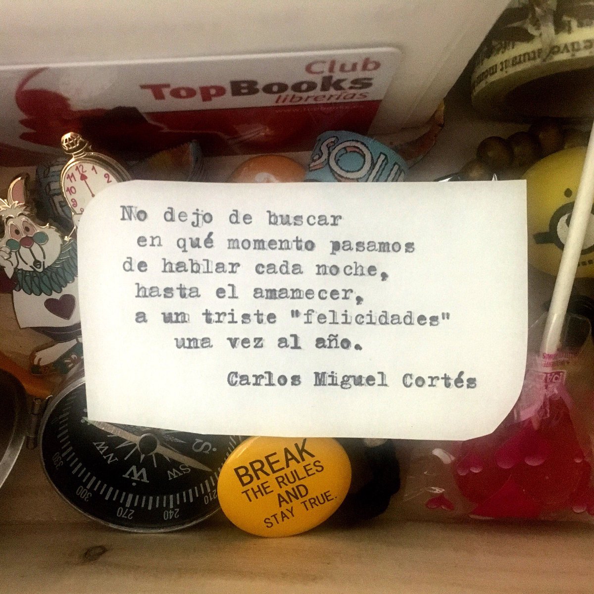 TuristaEnTuPelo's tweet photo. Quizás no hubo un motivo concreto, quizás fue dejadez, quizás fue desgaste, quizás no era el momento... pero hoy me he dado cuenta de que antes estabas y hoy ya no. Y no me gusta. https://t.co/HrAiUrORQ5